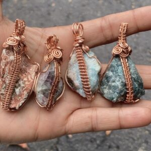 1 Crystal Necklaces