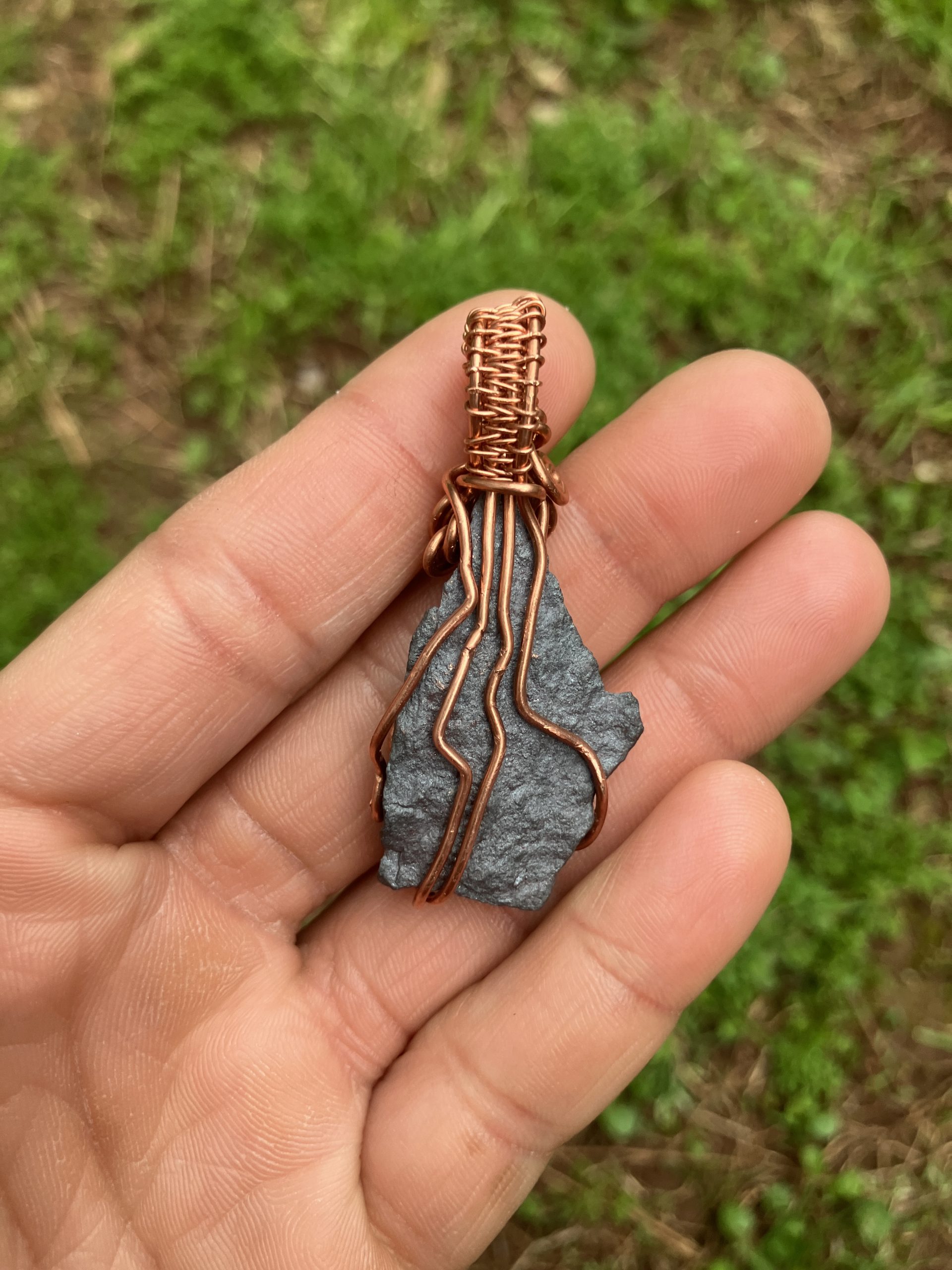 Hematite Polygon Necklace - Image 2