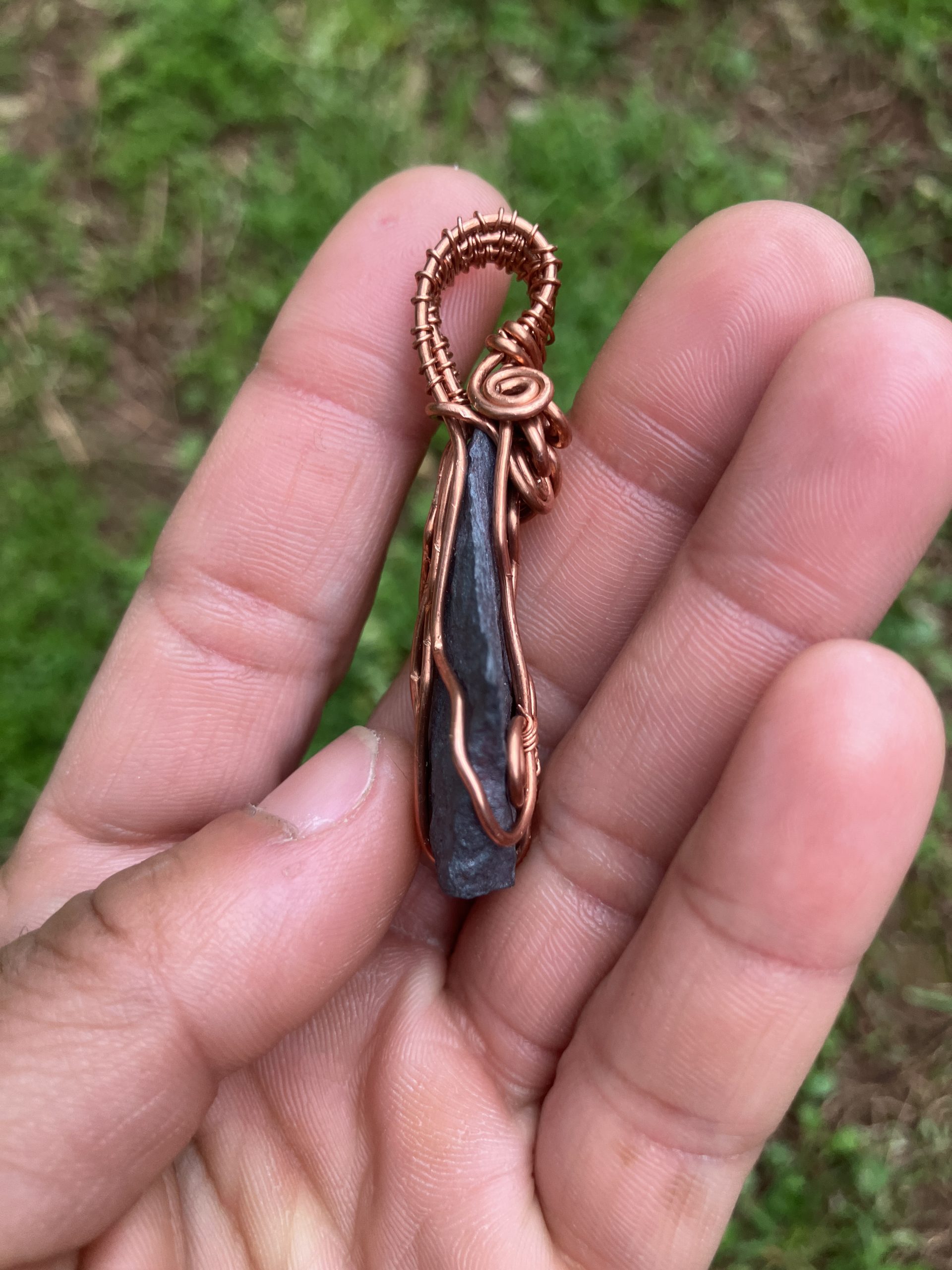 Hematite Polygon Necklace - Image 3